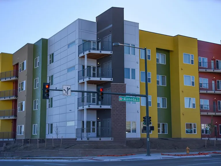 Westwood Crossing — Photo 5