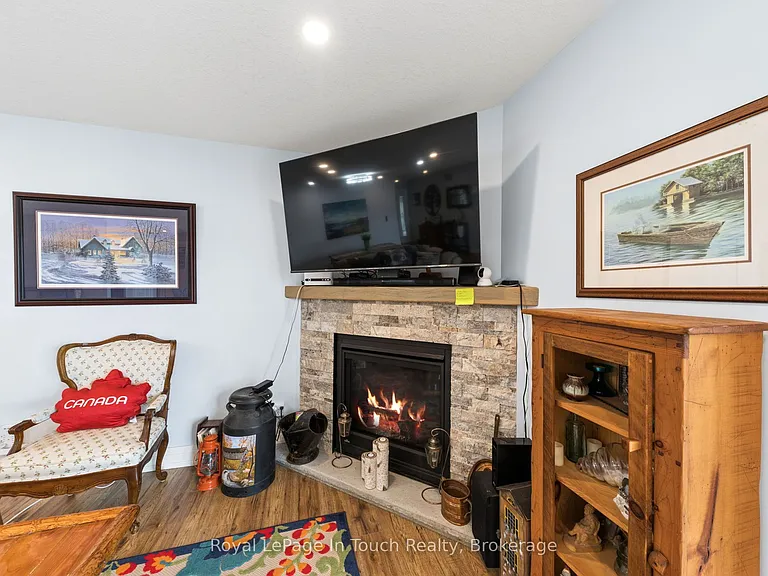 86 Andrew Dr — Photo 20