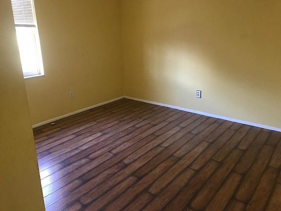4th image of 8540 9th Way N #8540H