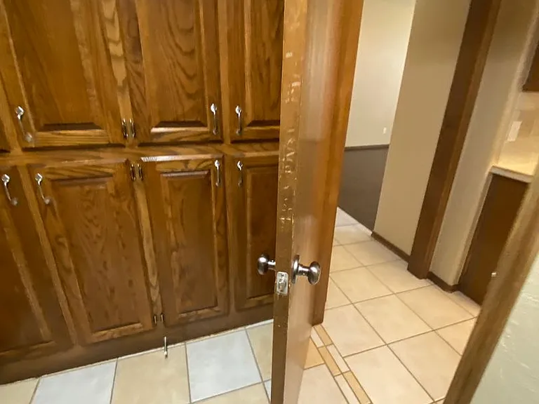 509 Allison Ln — Photo 7