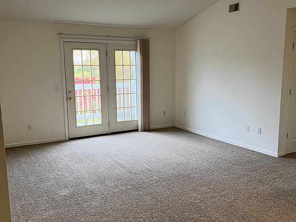 4th image of 712 Parkers Dr