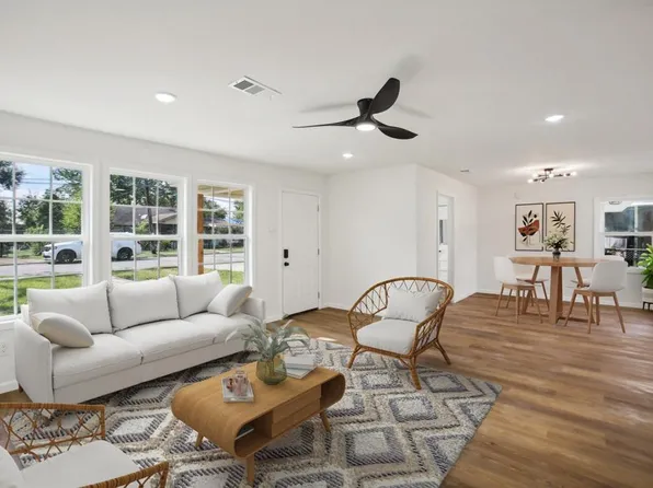2209 Collier, Houston, TX 77023