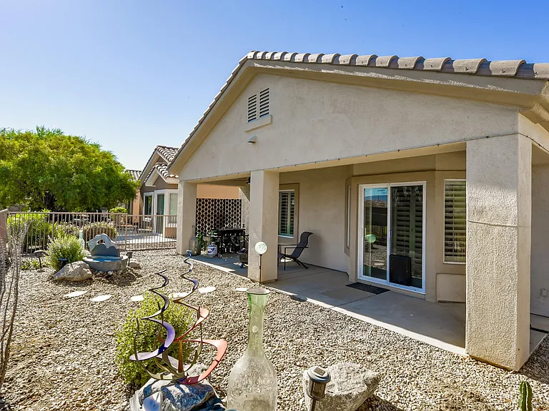 39676 Somerset Ave — Photo 13