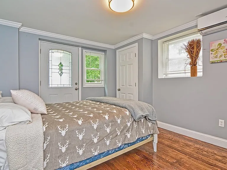 153 Bigelow St #1 — Photo 8