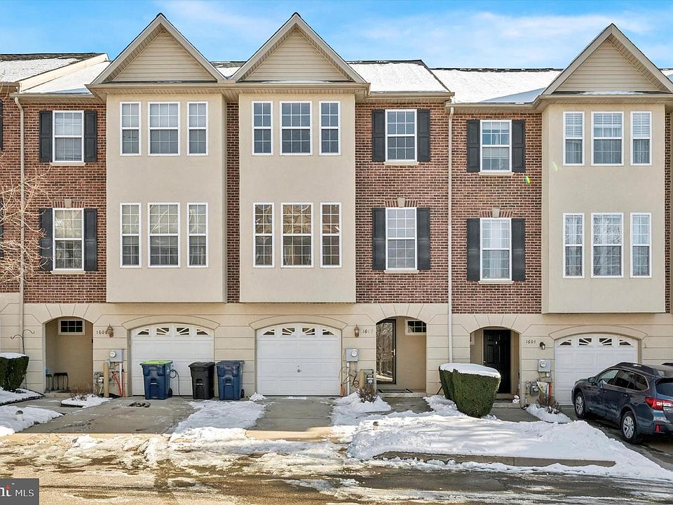 1st image of 1606 Colleen Ct #10