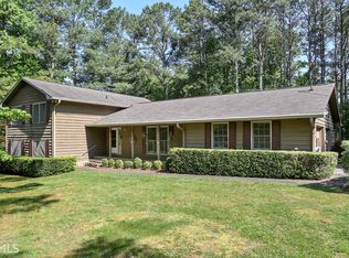 1230 Woolf Valley Ct NW, Acworth, GA 30102