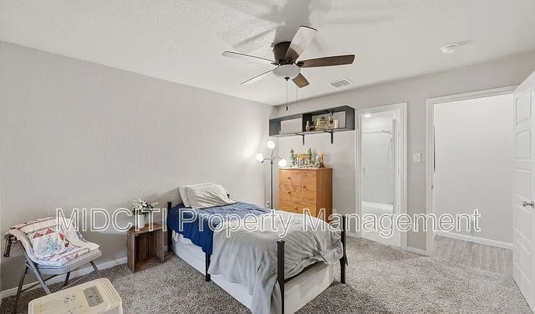 1116 River Wood — Photo 23