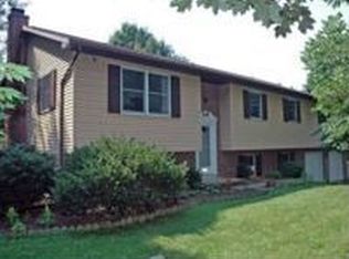 2237 Raleigh Dr, Lancaster, PA 17601