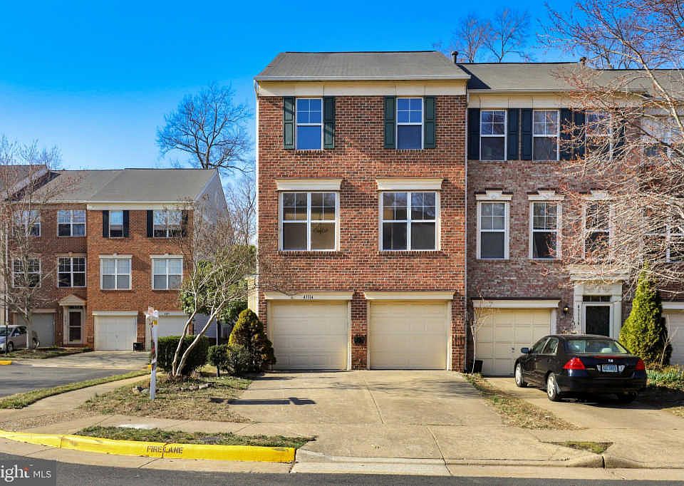 1st image of 43114 Autumnwood Sq