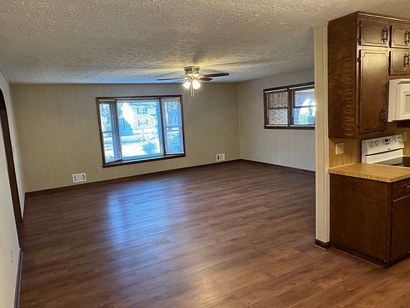 Large den dining room