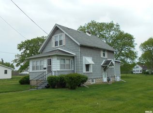 403 E Woods St, Avon, IL 61415