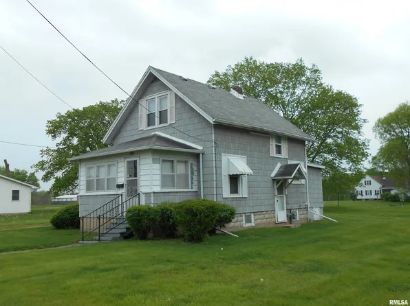 403 E Woods St, Avon, IL 61415