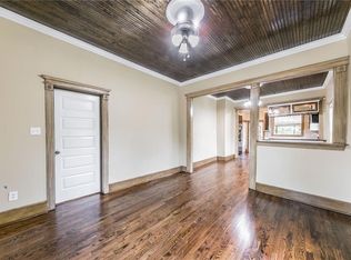 1100 E Oleander St, Fort Worth, TX 76104