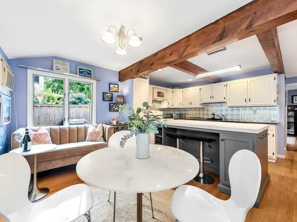16 Brattle Pl, Arlington, MA 02474