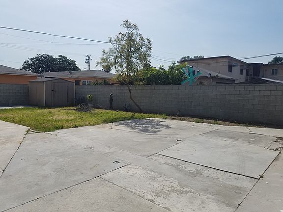 5th image of 11970 Santa Fe Ave