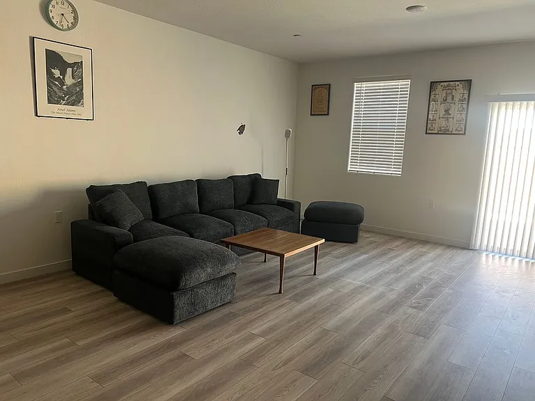 348 Brad Ct — Photo 12
