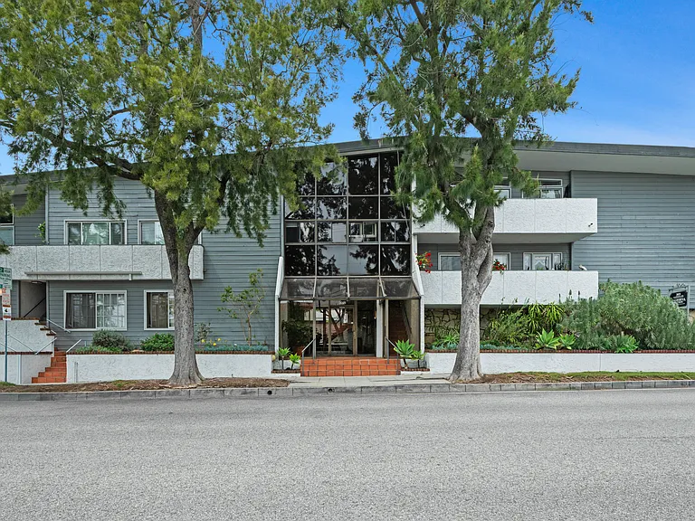 2021 California Ave #2 — Photo 15