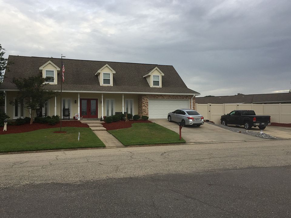 front view / rv side parking