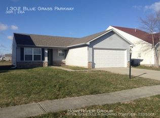 1302 Blue Grass Pkwy, Greenwood, IN 46143