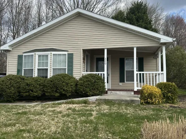 320 Persimmon Cir W #320, Dover, DE 19901