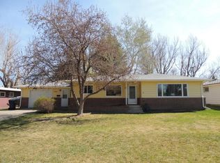 709 40th St S, Great Falls, MT 59405