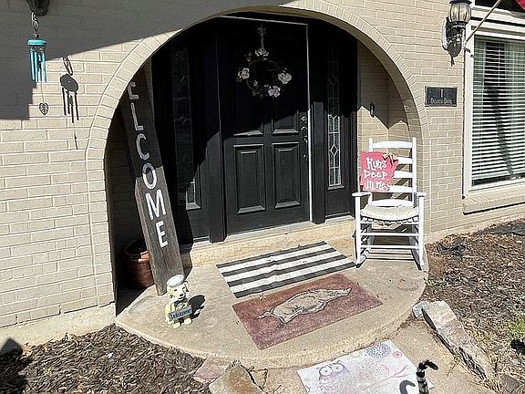 5th image of 1 Orlando Dr