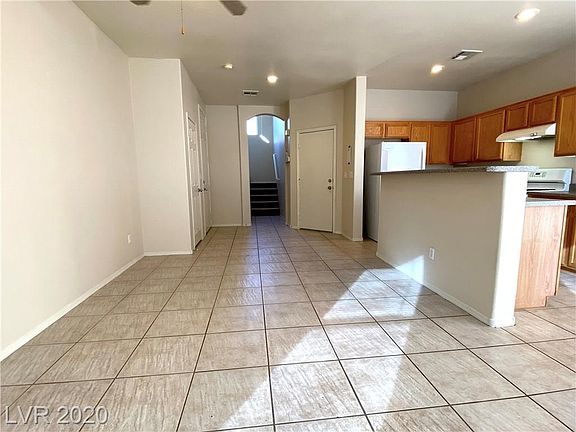 4th image of 6655 Pendle Priory Ave