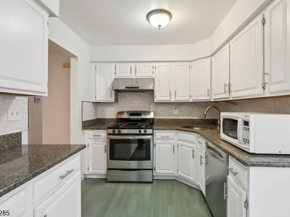 2902 Jesse Way, Piscataway, NJ 08854