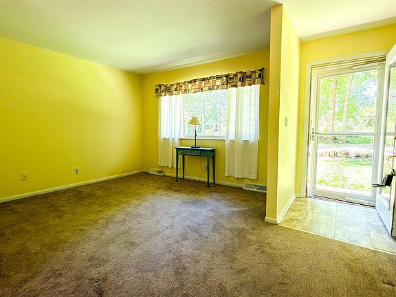 4th image of 1421 W Annadale Dr