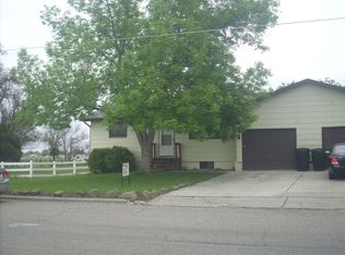 1249 Hawthorne Ln, Billings, MT 59105