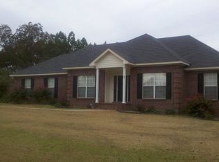 79 White Oak Ln, Tallassee, AL 36078