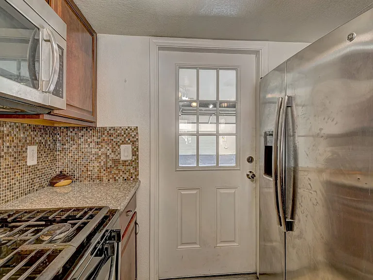 5450 Morris St #1220 — Photo 8