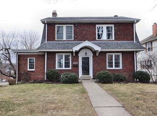 429 Parkview Dr, Pittsburgh, PA 15243