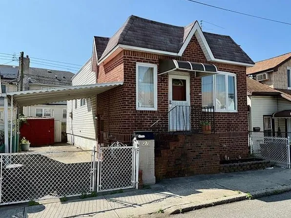 27 Aster Ct, Brooklyn, NY 11229