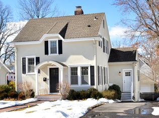 43 Auburn Rd, West Hartford, CT 06119