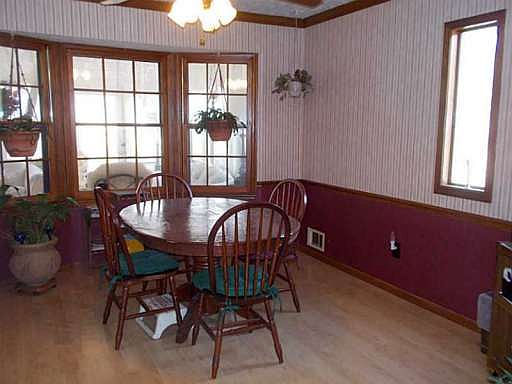 5th image of 289 Hill Crest Cir