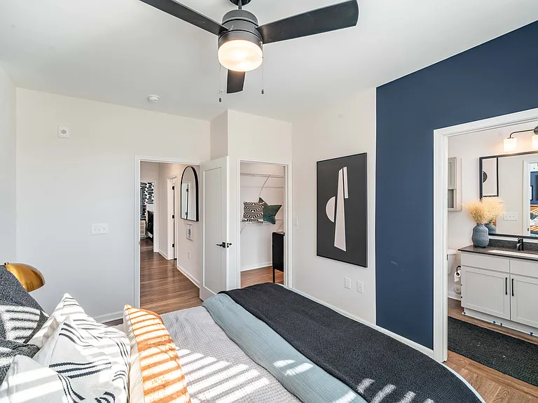 Evolve Huntersville — Photo 40