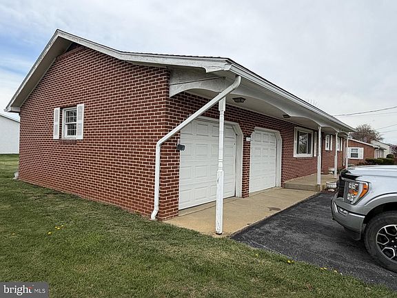 5th image of 7935 Scenic Dr