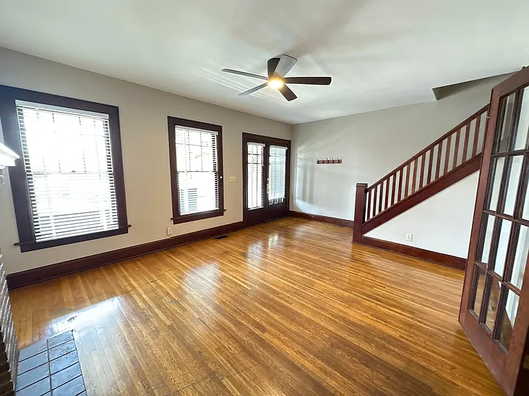 2880 N High St #2880 — Photo 13