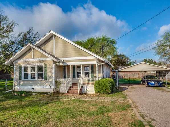 537 N 1st St, Krum, TX 76249