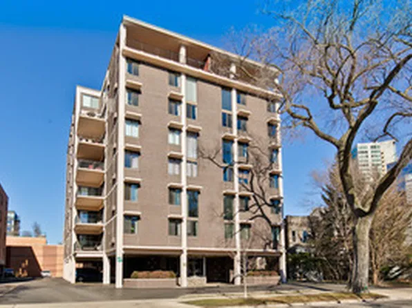 1111 Church St APT 407, Evanston, IL 60201