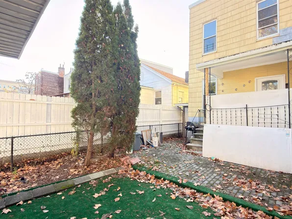 608 57th Street image 33 of 33