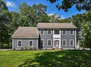 26 Pearl Rd, Boxford, MA 01921