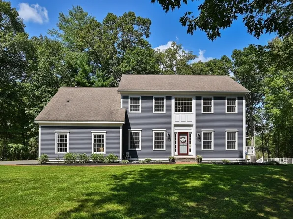26 Pearl Rd, Boxford, MA 01921