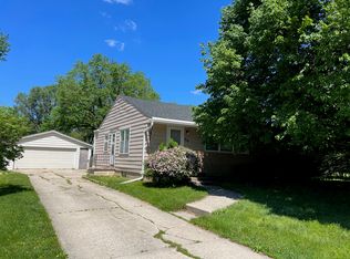 608 21st St, West Des Moines, IA 50265