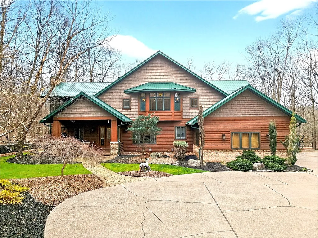 132 Twin Oaks Ln photo 1