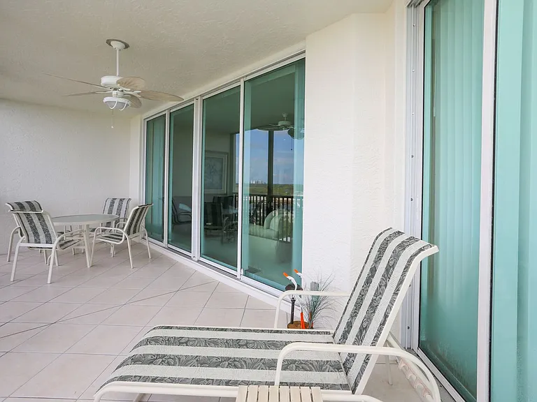 430 Cove Tower Dr #1202 — Photo 21