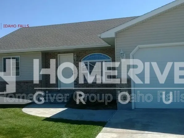 243 Bridger Dr, Idaho Falls, ID 83406