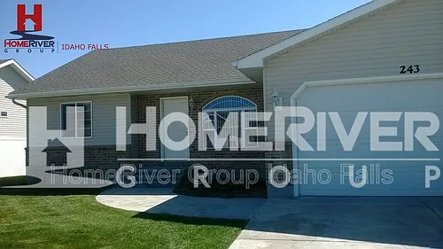 243 Bridger Dr Photo 1