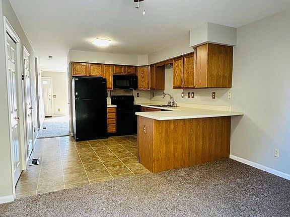 4th image of 203 Chadham Ct